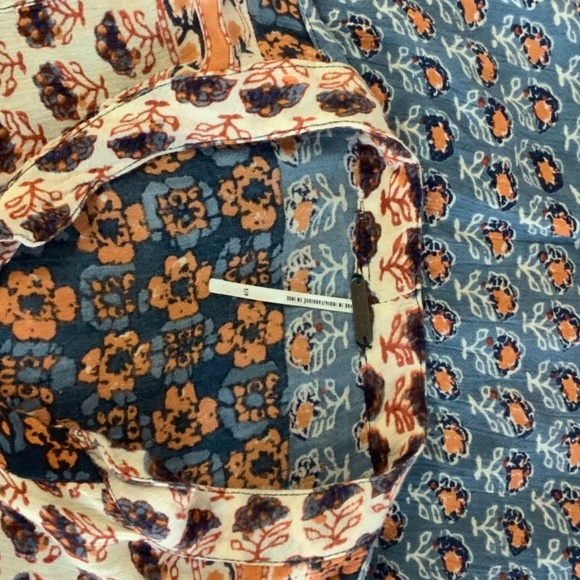 Free People Button-down graphic shirt - Picture 4 of 6